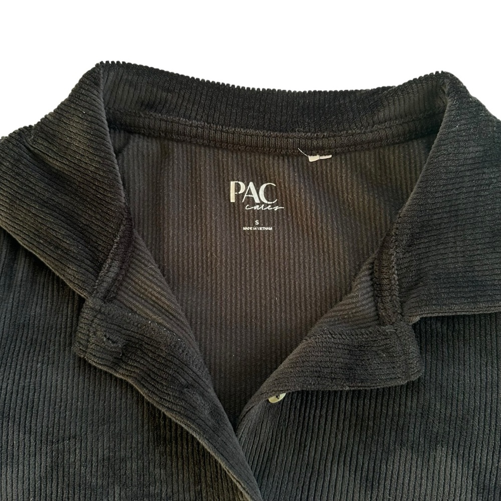 Black soft corduroy crop top - Picture 2 of 3